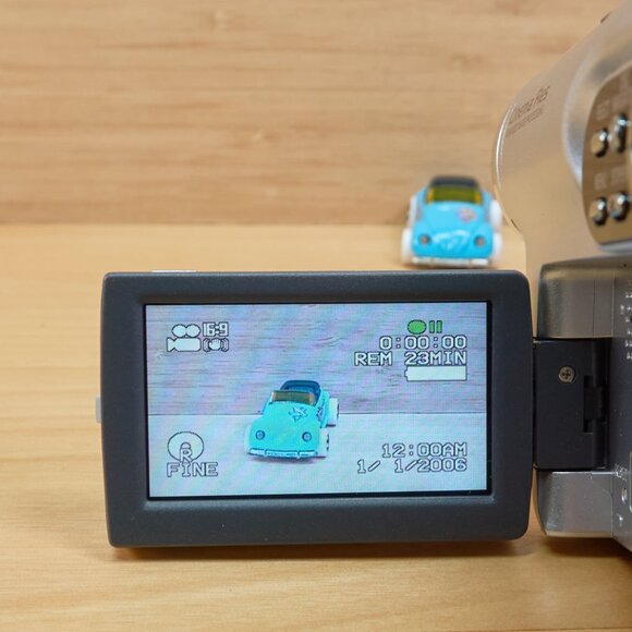 Hitachi DZ-BX35A DVD Handycam Camcorder, Cinema Res, Made in Japan - Picture 7 of 7